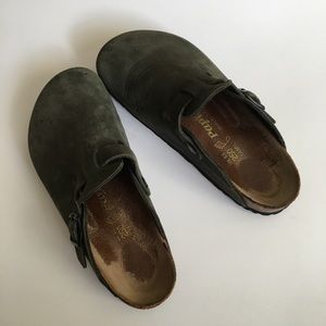 Birkenstocks Mule Clogs in Green